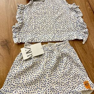 Zara Kids Beige and Blue Flower Set